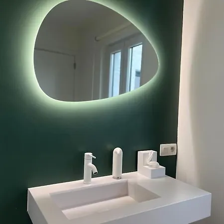 Duplex Chic Et Spacieux - Hypercentre Apartment Liege